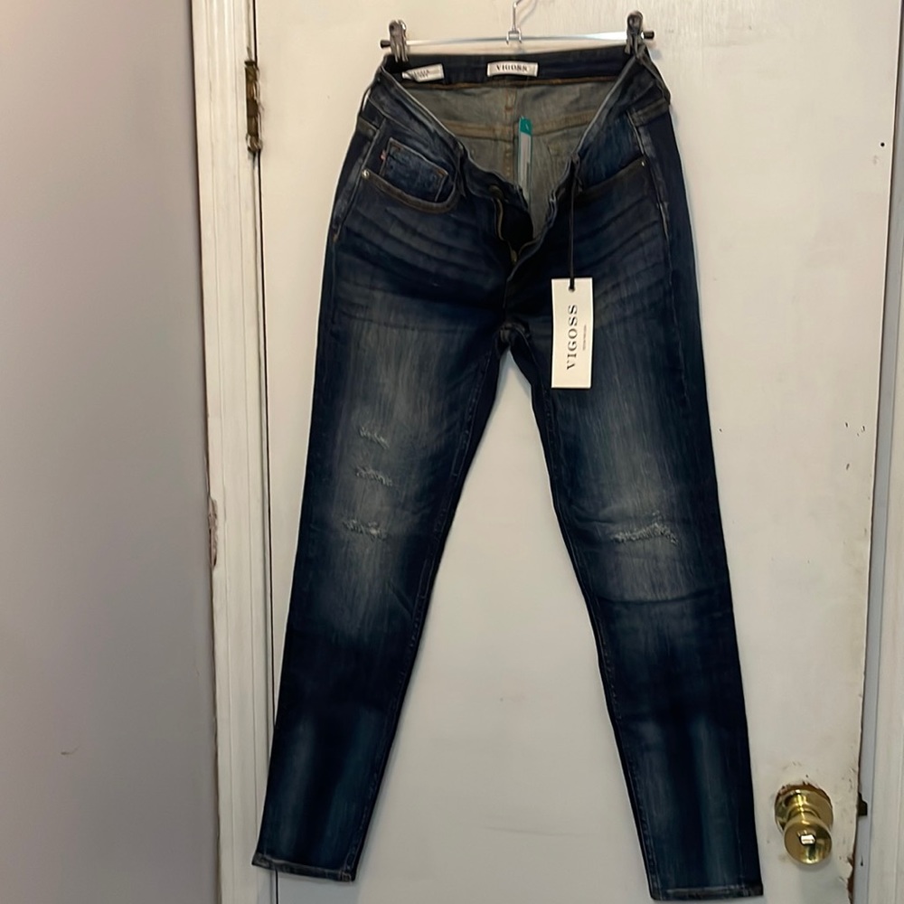 Brand new Vigoss distressed skinny Jean